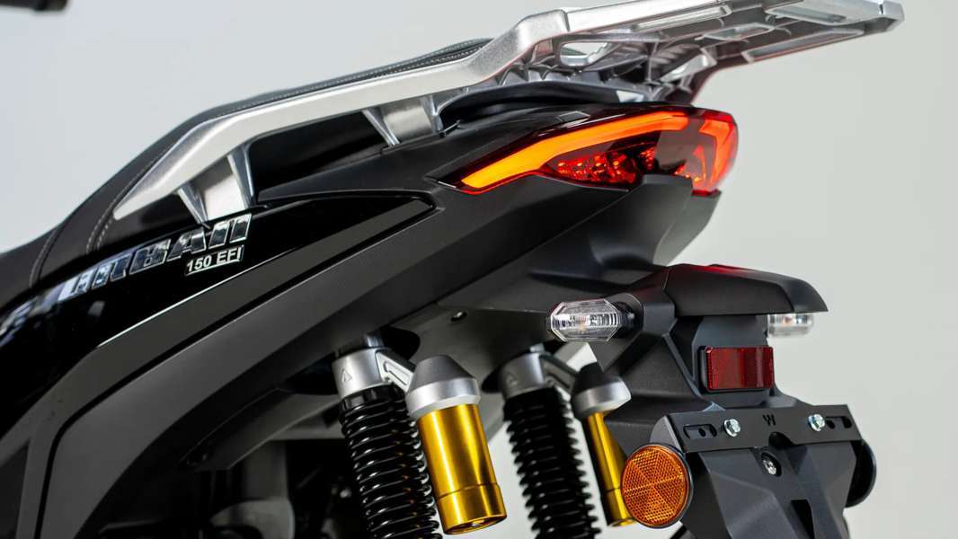 URBAN 150 EFI